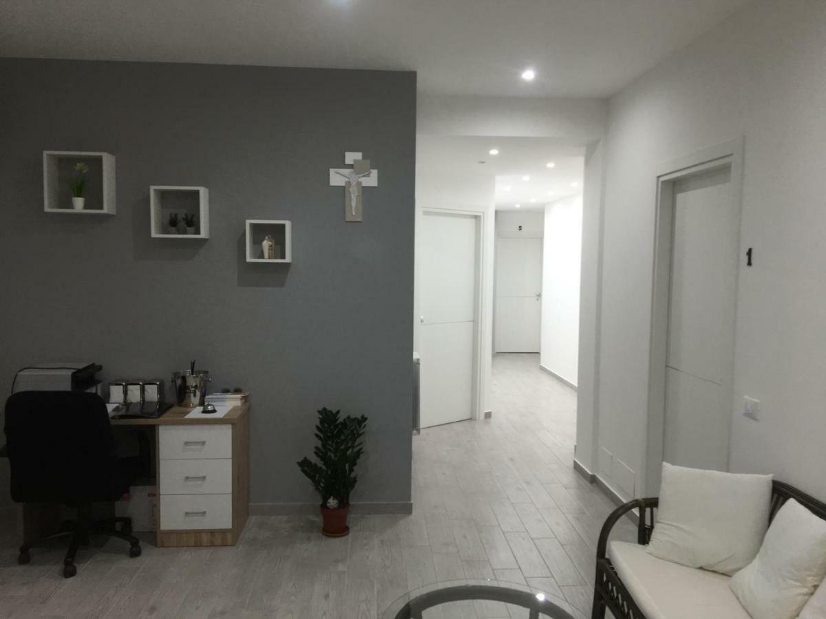 La Ruota B&B Теразини Екстериор снимка